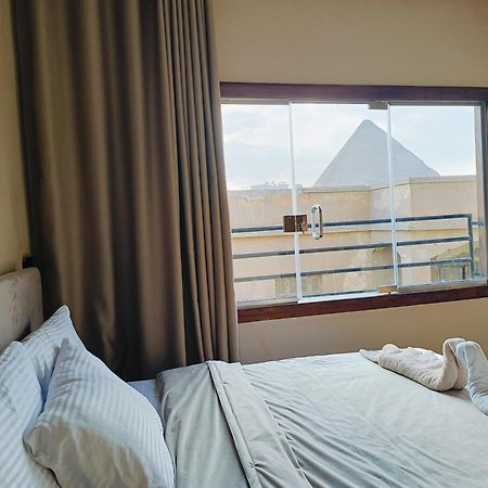 Magic Golden Pyramids View Hotel Kafrat al Jabal Exterior photo