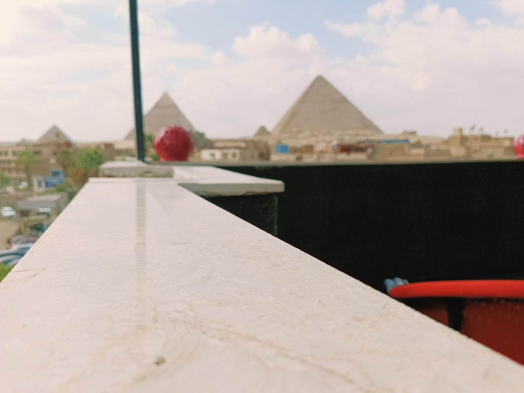 Magic Golden Pyramids View Hotel Kafrat al Jabal Exterior photo
